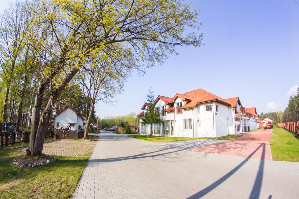 Osrodek Nad Jeziorem - Radew Rosnowo Экстерьер фото